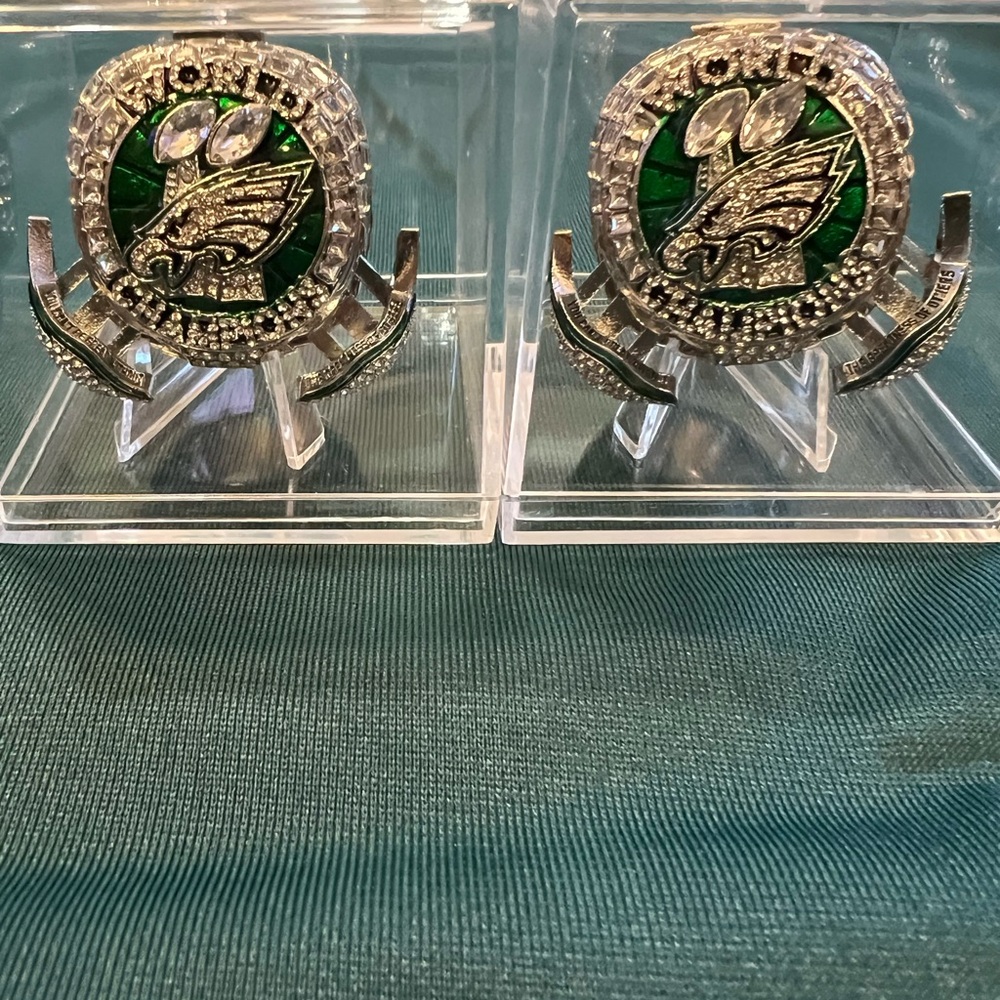 PHILADELPHIA EAGLES CHAMPIONSHIP RING